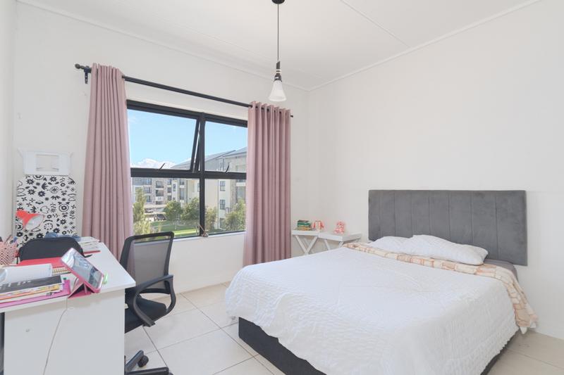To Let 1 Bedroom Property for Rent in The Huntsman Western Cape